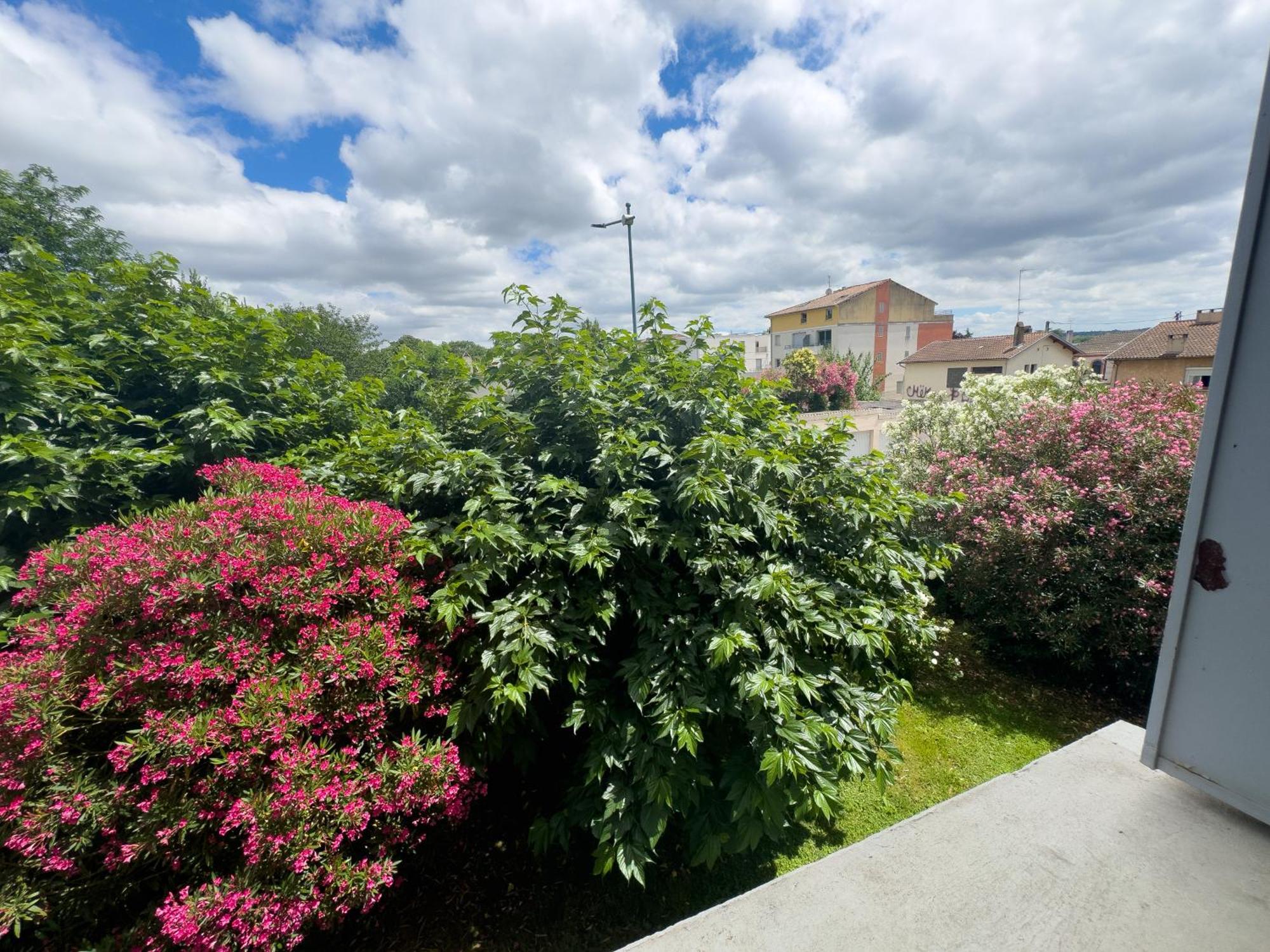 Familial Et Confortable Toulouse Exterior foto